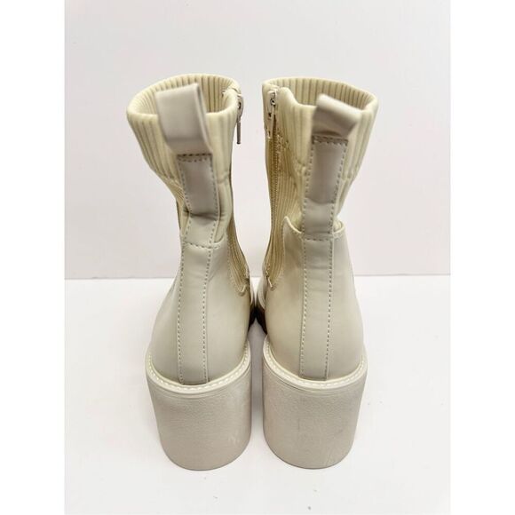 Bar III Boots Cream Chunky Heel Size 10 Womens Ribbed Ankle Booties Side Zip - Picture 5 of 9
